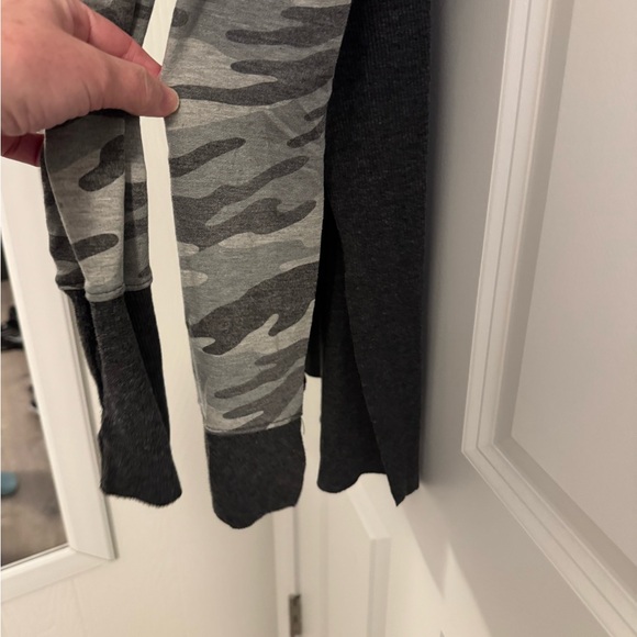 Happy Days Camo tunic top - Picture 7 of 9